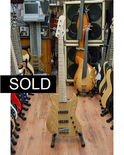 Sadowsky Metro M5 w/ VTC